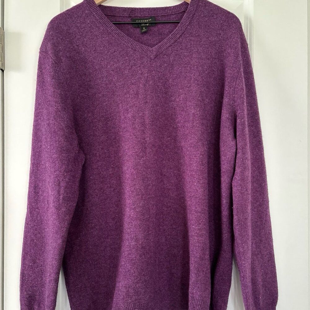 Club Room Luxury Men’s XL 100% Cashmere V-Neck Sweater Purple Office Preppy EUC
